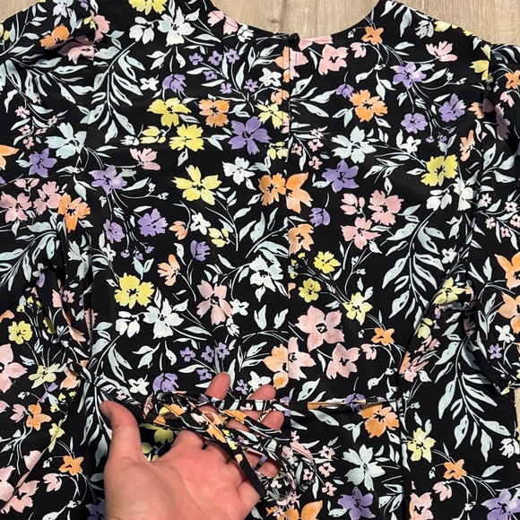 Primark Floral Print Women's Top - Picture 3 of 5